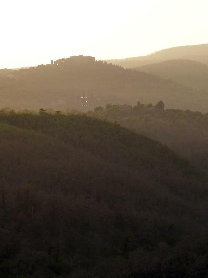 Apartmán Torre Di Pornello Exteriér fotografie